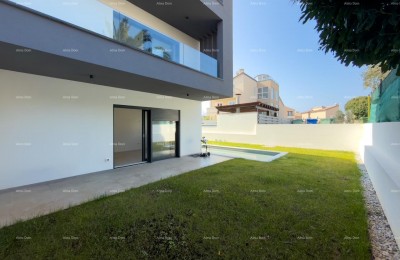 PREMANTURA - appartement met tuin en zwembad, 500 m van de zee (101)
