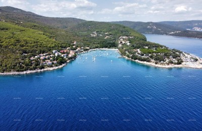 Bouwgrond van 1.220 m² – Sveta Marina, Raša