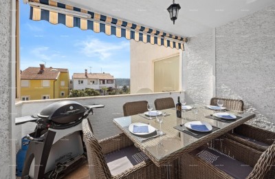 Appartement te koop op een geweldige locatie, Pula! Veruda Porat