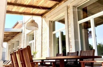 Mooi en modern huis te koop, Poreč