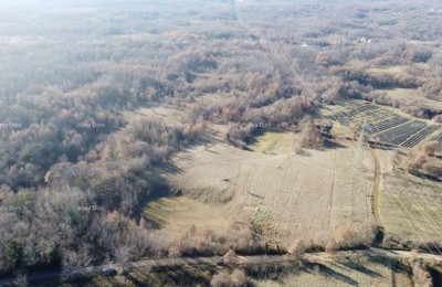 Labin, Bouwgrond 39.143 m2 – toeristische zone (T2)