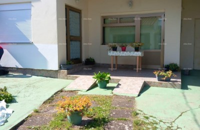 Te koop: gezinswoning in Pula met aparte appartement