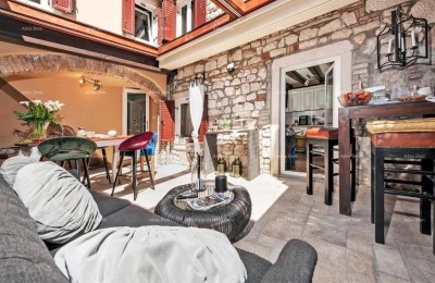 LUXE VILLA MET TUIN EN BEDRIJFSRUIMTE - UNIEKE KANS