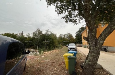 Bouwgrond van 844 m2, dichtbij Poreč Žbandaj