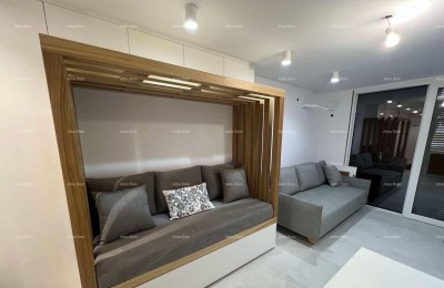 Nieuw gerenoveerd studioappartement, Novigrad, 350 m van de zee