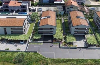 Verkoop van appartementen in moderne nieuwbouw met zwembad, dichtbij Fažana