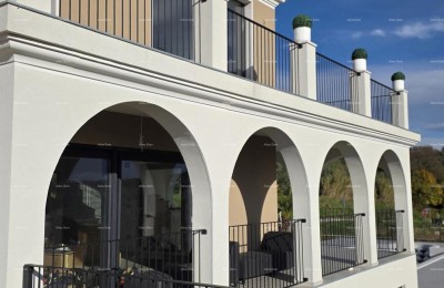 Buje, Luxe villa met zwembad