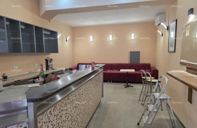 Pula – Horeca bedrijfsruimte 60 m², Veruda, begane grond
