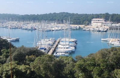 Verkoop - Luxe appartement met uitzicht op zee, Pula, Veruda