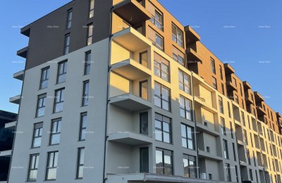 Pula! Meerdere woningen, modern gebouw met lift, dichtbij Pula City Mall