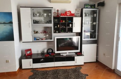 Verkoop - appartement met uitzicht op zee en parkeerplaats, Ližnjan!