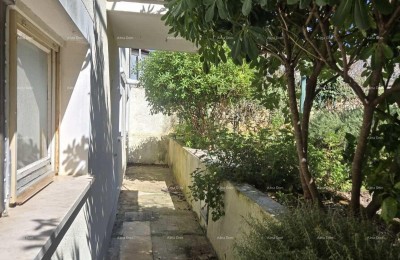 Kaštanjer – huis met twee aparte appartementen, garage en tuin van 250 m2 - te koop!