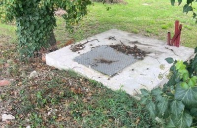 Te koop bouwgrond van 1000m2 in de omgeving van Poreč