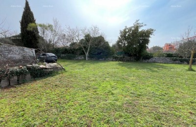 Peroj, bouwgrond van 1336 m²