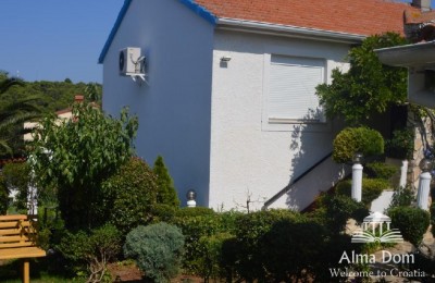 Mooi huis in Banjole met droomtuin !!!!