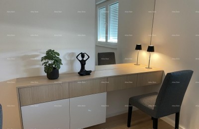Verkoop van een modern appartement in een nieuw gebouw, Umag!