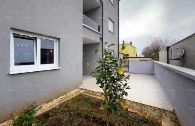 We verkopen een nieuw appartement van 63 m2 in Peroj!