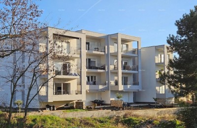 Buje – appartement in nieuwbouw, 68 m², parkeerplaats en opslagruimte