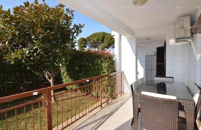 Ruim appartement met tuin, Tar