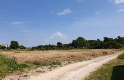 Sisan bouwperceel van 1700 m²