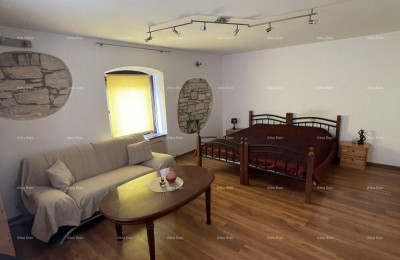 Te koop: appartement van 44 m2 in Pula, dichtbij het centrum en de Arena.