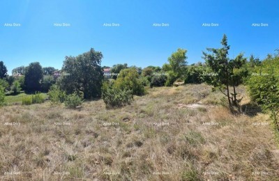 Verkoop van bouwgrond van 602 m2, dichtbij Peruški en Duge uvale