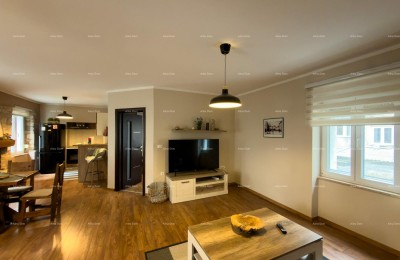 FORUM VOETGANGERSZONE. Te koop: mooi ingericht appartement op een aantrekkelijke locatie, Pula, centrum!