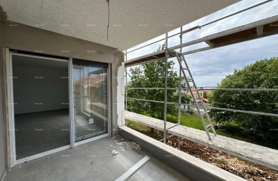 Wij verkopen appartement A5 op een geschikte locatie in Medulin!