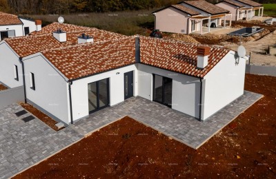 BARBAN, KOŽLJANI - Nieuwbouw / Duplex, rechterdeel. Ecologische plek
