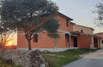 HUIS TE KOOP – ROH BAU, ISTRIË, MARČANA