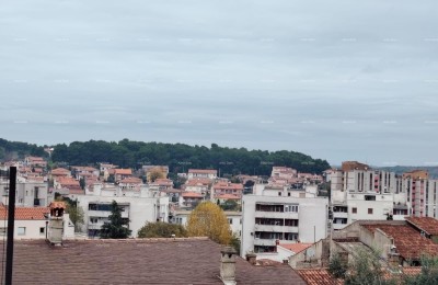 Pula. Nieuw project, appartementen in aanbouw.