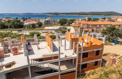 MEDULIN - Appartement in nieuw project / 300 m van de zee!!! (C5)