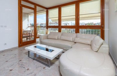 Rovinj – Appartement met 2 slaapkamers en parkeerplaats in de garage