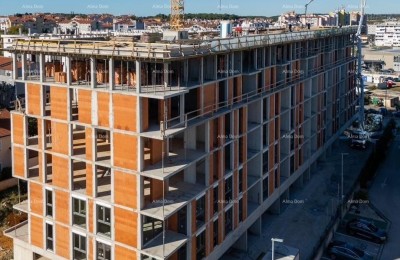 Monvidal Pula, nieuw project! Meergezinswoning, modern gebouw met lift, dichtbij het centrum. Appartement met parkeerplaats en berging S36.