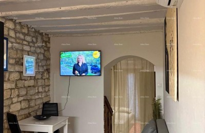 Te koop - gerenoveerd appartement in het oude centrum van de stad, Rovinj!