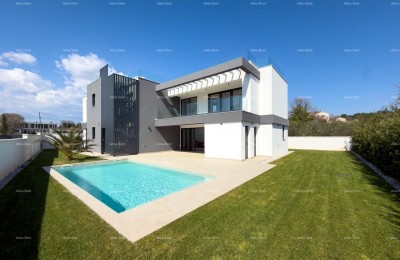 Nieuwe moderne villa dichtbij de zee!